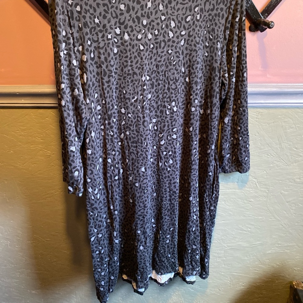 Time & Tru Leopard Print Midi Dress - Picture 6 of 6